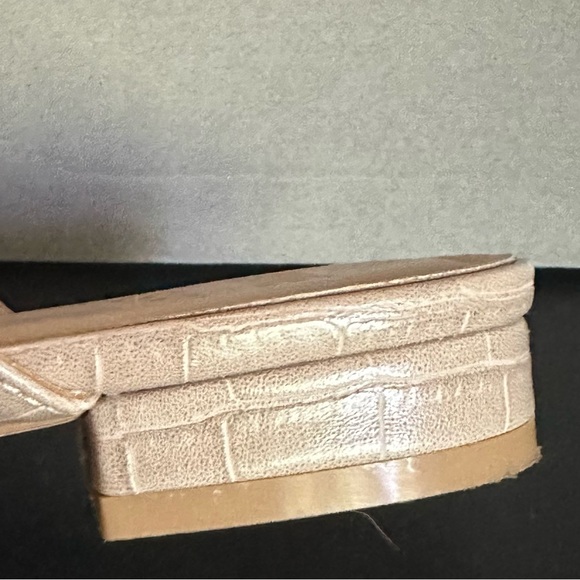 Jane and the Shoe beige crocodile Isla - Picture 5 of 9